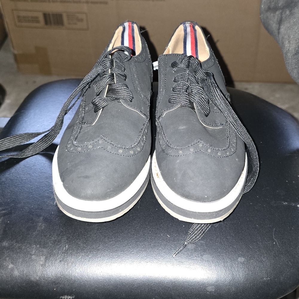 Tommy Hilfiger Dress shoes